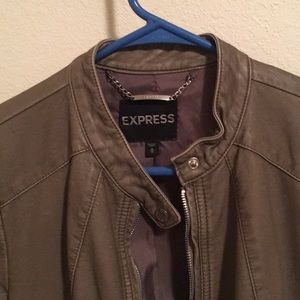 Women’s leather jacket